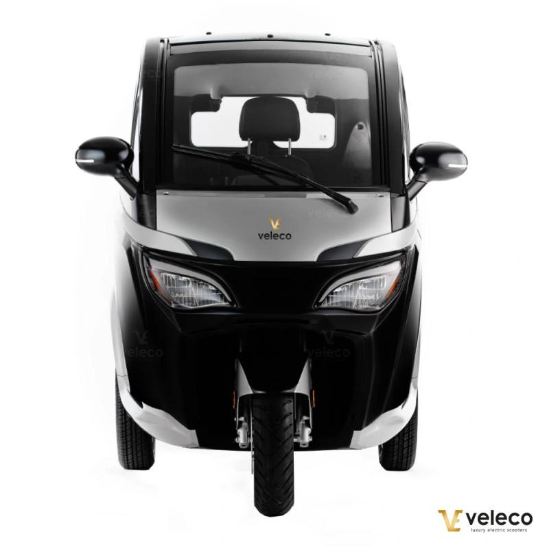 Veleco ADVENA: ciclomotor eléctrico cerrado de 2 plazas tipo coche