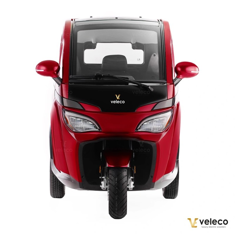 Veleco ADVENA: ciclomotor eléctrico cerrado de 2 plazas tipo coche